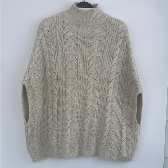 Akamai + Kin Cream Sweater Poncho Pointelle Cable Knit Design and Relaxed Fit OS - Picture 11 of 17